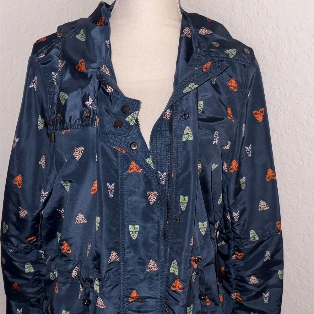 H&M Navy Utility Jacket with Colorful Patterns - Picture 2 of 8